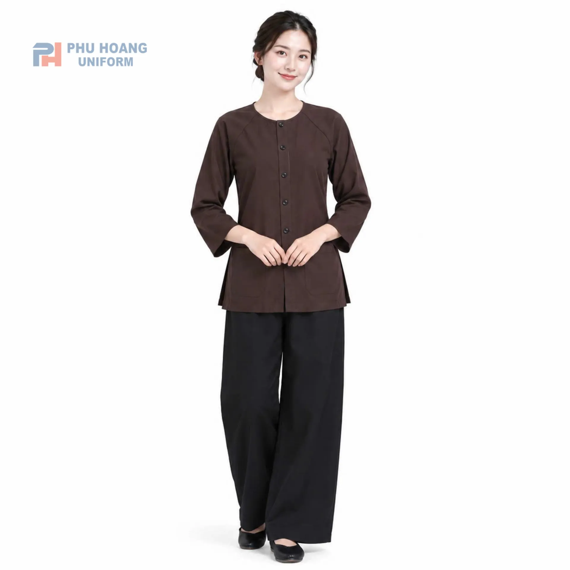 ao-ba-ba-may-san-004b Đặt mua bộ bà ba màu nâu quần đen vải kate cao cấp tại Phú Hoàng Uniform. Thiết kế truyền thống, thấm hút mồ hôi, đường may sắc sảo. Hotline: 0353.222.777.