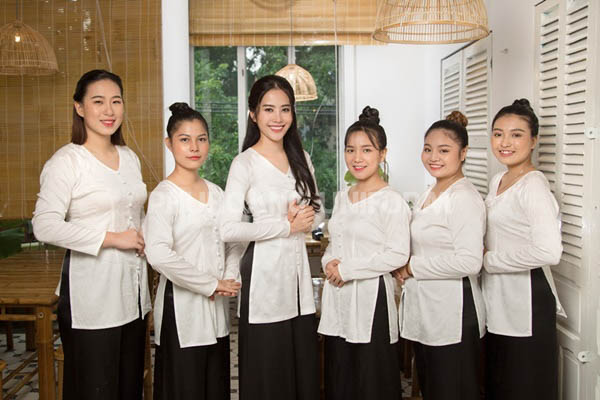 đồng phục nhà hàng