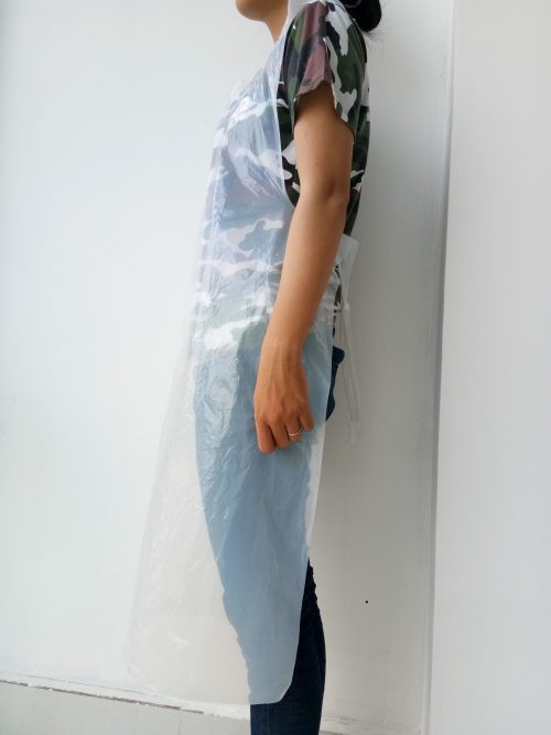 Tạp dề nhựa dùng một lần