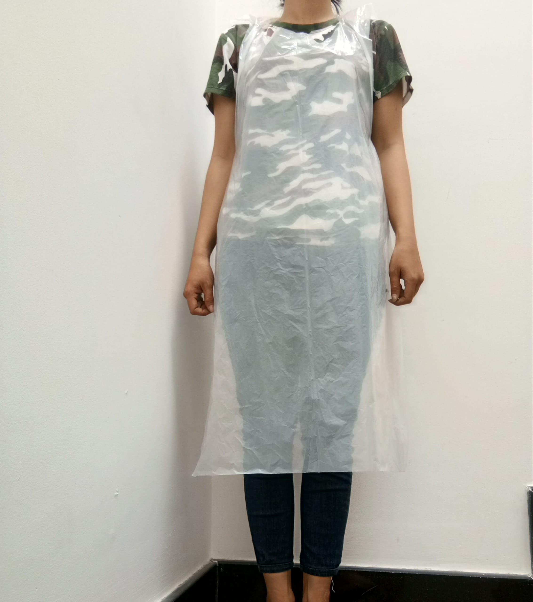 Tạp dề tiện lợi chống thấm