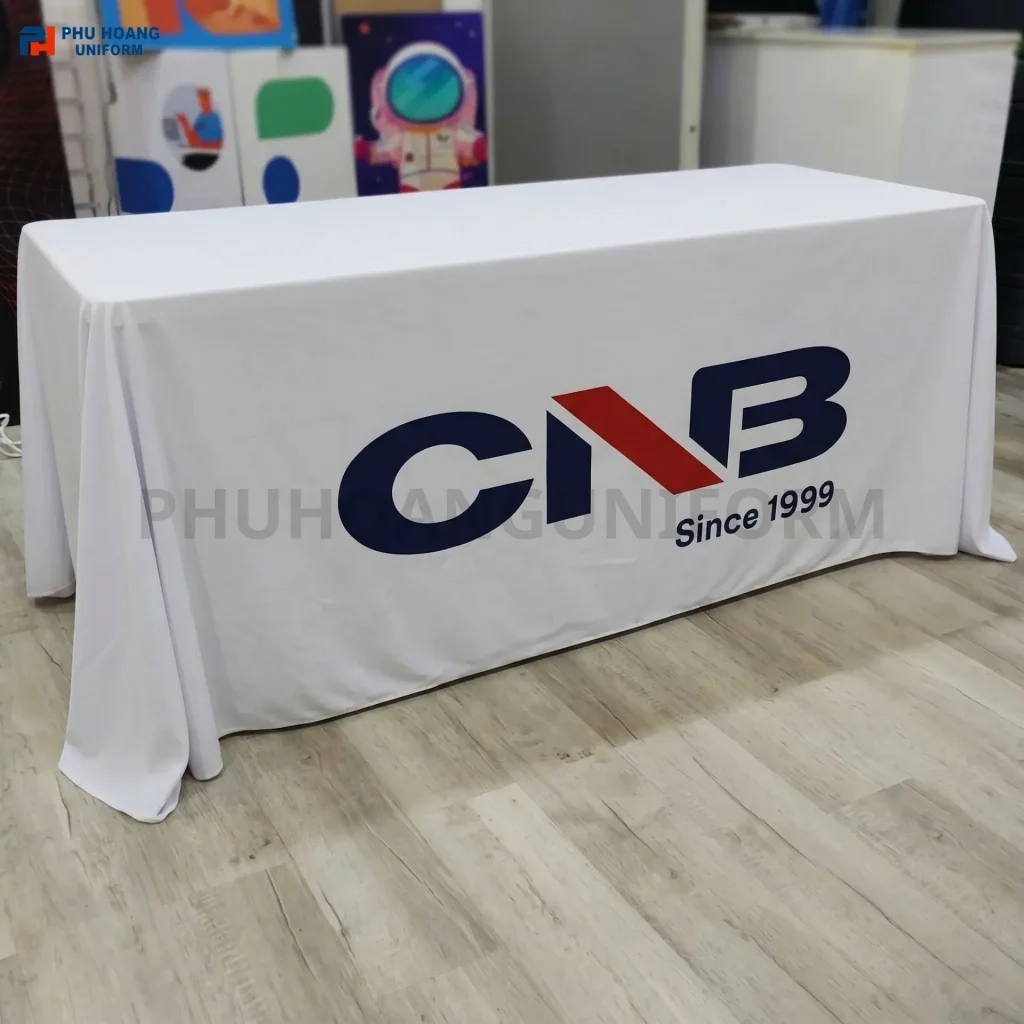 Khăn Trải Bàn In Logo – Bí Quyết Chọn Mẫu Chuẩn 2026