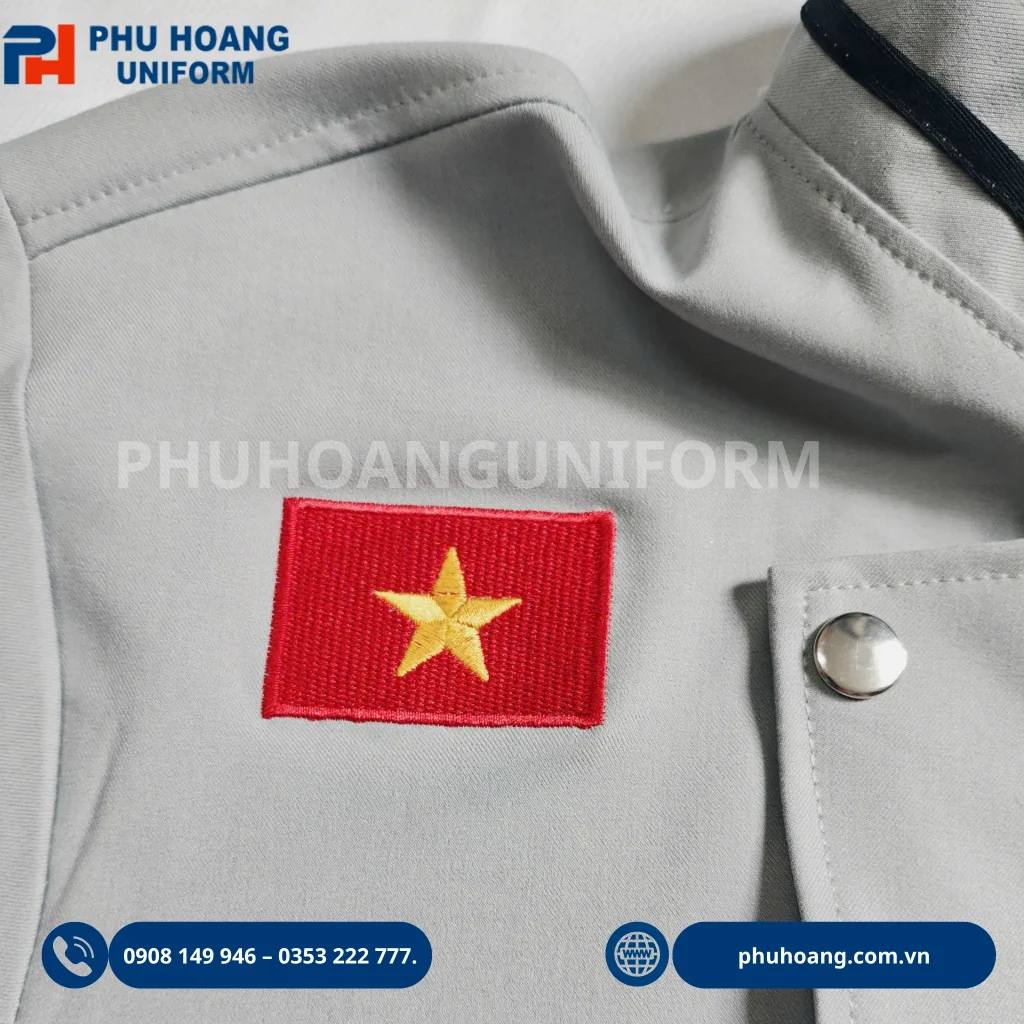 Áo Bếp Đặt May Áo bếp đặt may theo mẫu, thiết kế chuyên nghiệp, in thêu logo theo yêu cầu, phù hợp cho nhà hàng, khách sạn và bếp ăn.