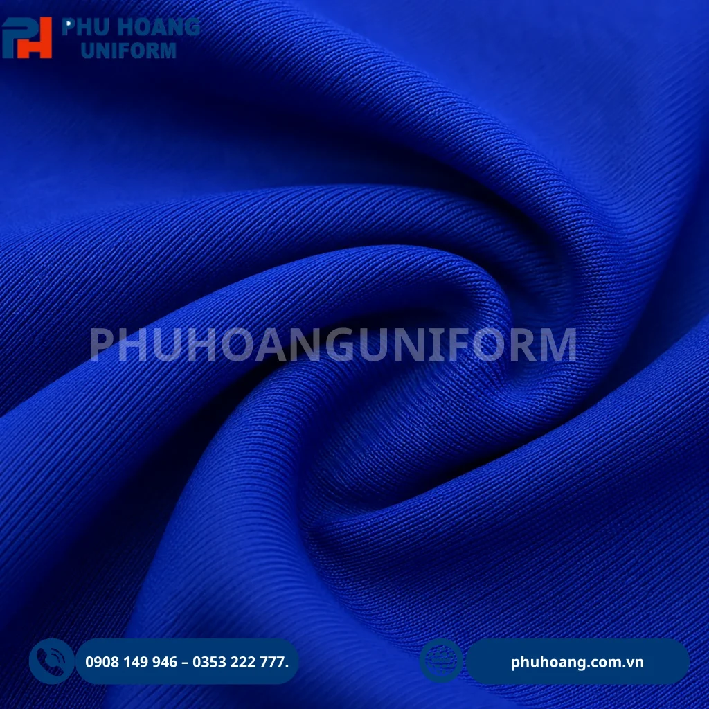 Bán váy quây bàn đẹp, giá tốt Bàn váy quây màu xanh dương trang trí tiệc cưới, hội nghị và sự kiện. Nhận may, cho thuê bàn váy quây theo kích thước và yêu cầu.