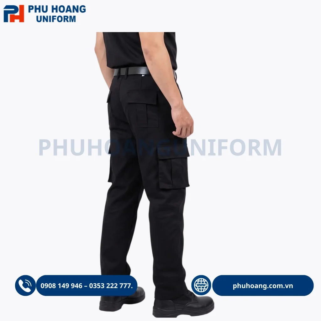 Quần bảo vệ túi hộp màu đen Phú Hoàng Quần bảo vệ túi hộp màu đen Phú Hoàng, thiết kế lịch sự, phù hợp cho đồng phục bảo vệ công ty, nhà hàng, khách sạn.