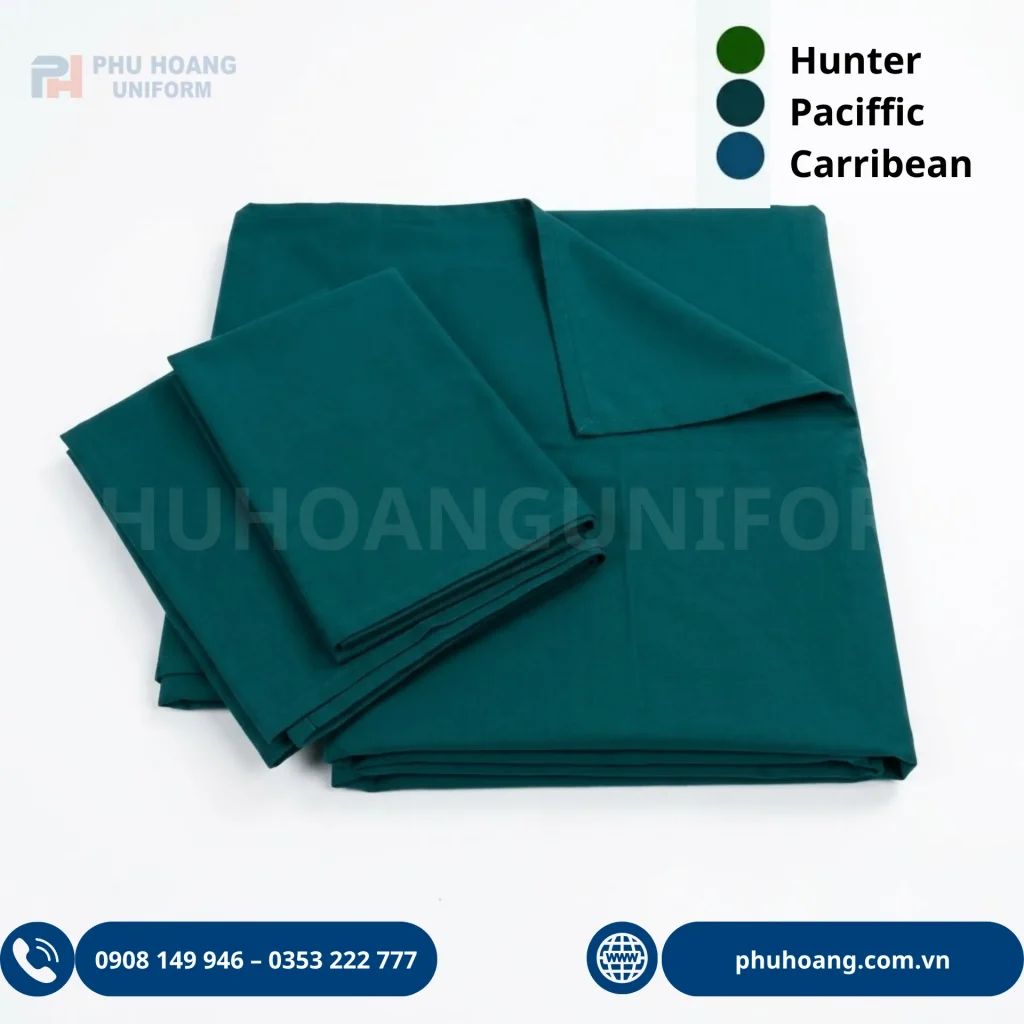 Săng ga giường phẫu thuật y tế chống thấm, kháng khuẩn chuẩn phòng mổ 3 màu Hunter, Pacific, Caribbean tại Phú Hoàng Uniform. Săng ga giường phẫu thuật y tế chống thấm, kháng khuẩn chuẩn phòng mổ Phú Hoàng Uniform. Đủ 3 màu Hunter, Pacific, Caribbean. Liên hệ: 0353 222 777.